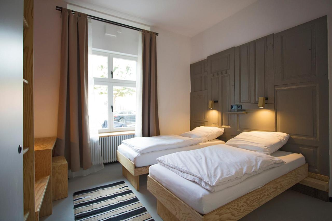 Aparthotel Schillinger-Berlin Am Tempelhofer Feld Extérieur photo