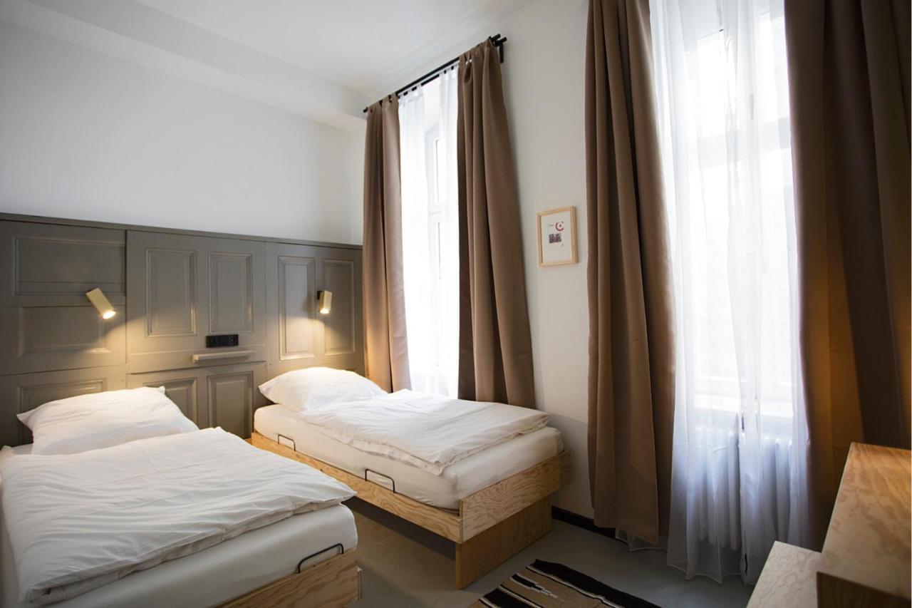 Aparthotel Schillinger-Berlin Am Tempelhofer Feld Extérieur photo