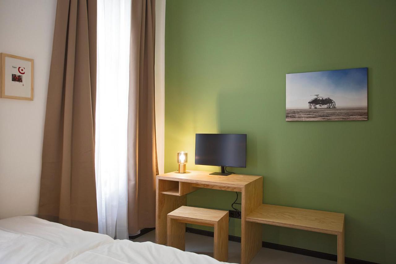 Aparthotel Schillinger-Berlin Am Tempelhofer Feld Extérieur photo